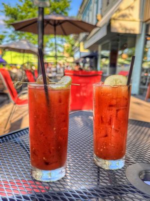 Browndog Barlor & Restaurant by null