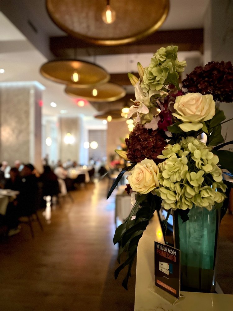 Olivia Restaurant & Rooftop