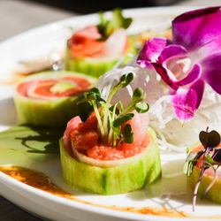 Hamachi Sushi Express - Naruto Roll