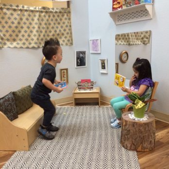 BeiBei Amigos Language Preschool - Reading area in Toddler Montessori classroom. - Preschools Near Me - Phoenix, Arizona BeiBei Amigos Language Preschool - Reading area in Toddler Montessori classroom. - Preschools Near Me - Phoenix, Arizona