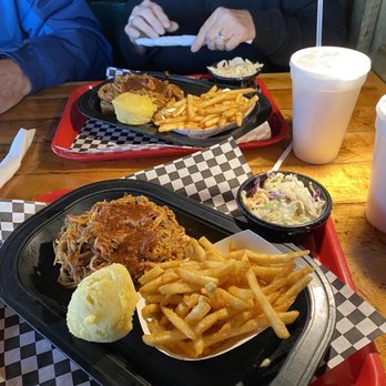 Skeeter's BBQ - Pulled pork, fries, cornbread, and slaw. - Barbeque Near Me - Shamokin Dam, Pennsylvania