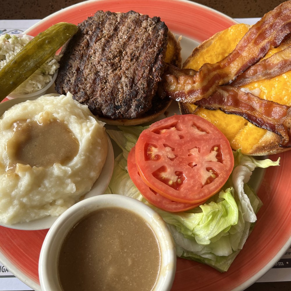 Red Hut Diner - Red Hut Diner - Diners Near Me - Rockaway, New Jersey