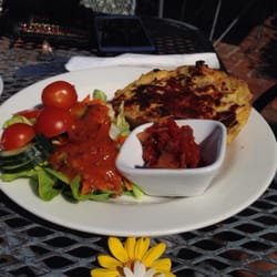 Courtyard Cafe - Chicken and asparagus pie