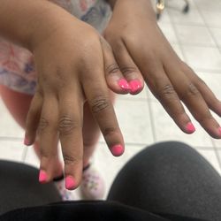 Amour Nails - Gel manicure for my 5 year old
