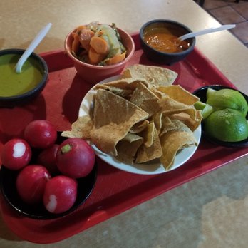 Los Panchos Taco Shop - Tacos Near Me - Tijuana, BCN