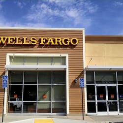 Wells Fargo Bank - Exterior