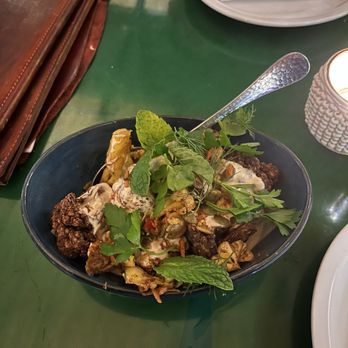 Mamnoon - Arnabeit makli (fried cauliflower) - Lebanese Near Me - Seattle, Washington Mamnoon - Arnabeit makli (fried cauliflower) - Lebanese Near Me - Seattle, Washington
