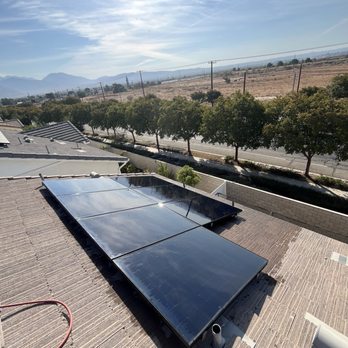 Advantage Window & Solar Cleaning - Solar panels after cleaning. - Window Washing Near Me