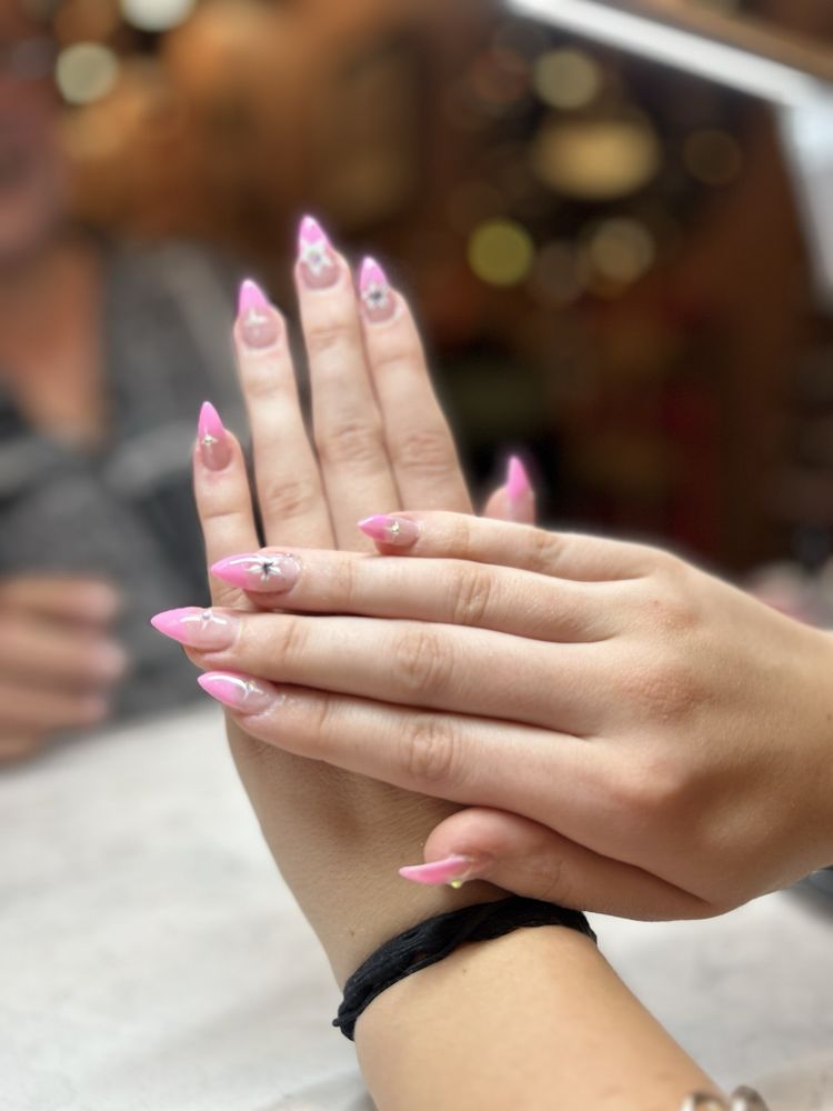 ROYAL NAILS SPA Updated October 2024 116 Photos & 128 Reviews 435