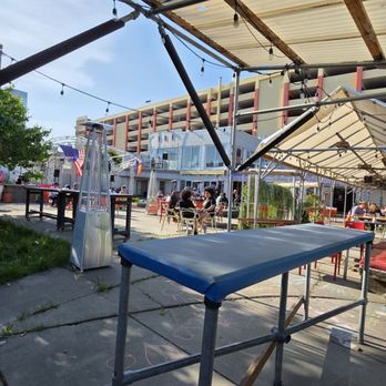 Bernie's Bungalow Lounge