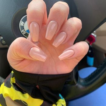 Polished Nail Salon - Nail Salons Near Me - Thornton, Colorado