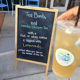 A Tea Bomb - 16 Oz A Tea Bomb - 16 Oz