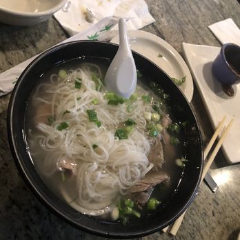 La Mint - Vietnamese Kitchen - After added bowl of extra soup on - Vietnamese Near Me - Reno, Nevada La Mint - Vietnamese Kitchen - After added bowl of extra soup on - Vietnamese Near Me - Reno, Nevada