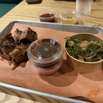 South End Smokehouse - Brisket and collards - Barbeque Near Me - Chamblee, Georgia South End Smokehouse - Brisket and collards - Barbeque Near Me - Chamblee, Georgia