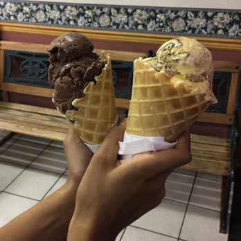 Lics Ice Cream Shop - Chocolate brownie and banana fudge swirl - Ice Cream & Frozen Yogurt Near Me - Calgary, Alberta Lics Ice Cream Shop - Chocolate brownie and banana fudge swirl - Ice Cream & Frozen Yogurt Near Me - Calgary, Alberta