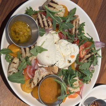 North Italia - Heirloom Tomato & Burrata - Italian Near Me - Miami, Florida