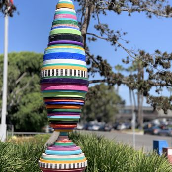 US Post Office - Art out front - Post Offices Near Me - Solana Beach, California