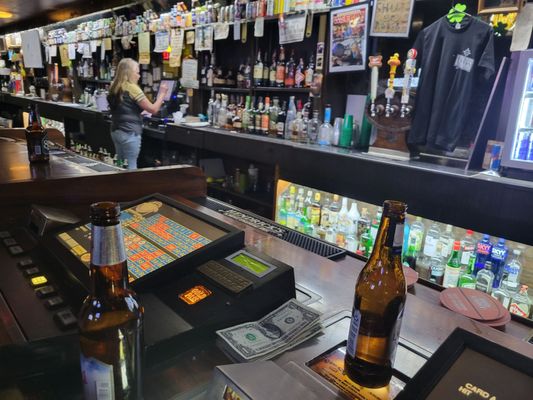 Huntridge Tavern by null