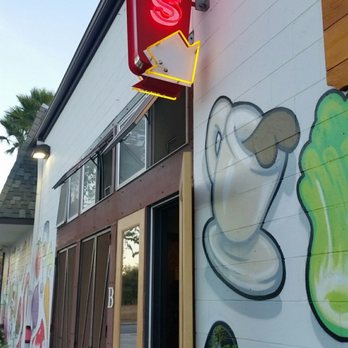 Industrial Eats - The outside. - Pizza Near Me - Buellton, California