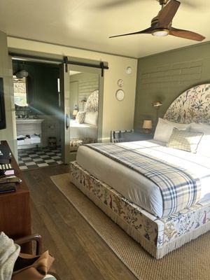 Le Petit Pali at Ocean Ave by null