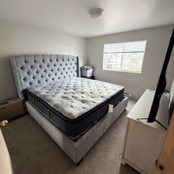 Murray Moving - Main Bedroom: Setup without customer present