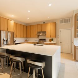 Metro Flooring & Cabinets