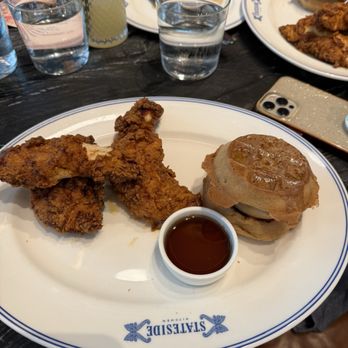 Stateside Kitchen - Chicken and Nashville Hot Chicken & Waffles - New American Near Me - Nashville, Tennessee Stateside Kitchen - Chicken and Nashville Hot Chicken & Waffles - New American Near Me - Nashville, Tennessee