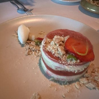 Jeffrey's - Cake - American Near Me - Austin, Texas
