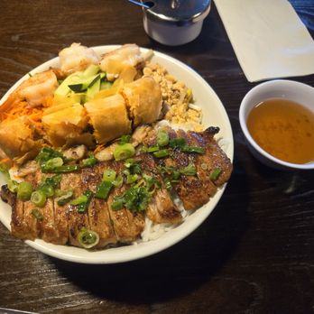 Pho Mai Restaurant - Vermicelli - Vietnamese Near Me - Cedar Rapids, Iowa Pho Mai Restaurant - Vermicelli - Vietnamese Near Me - Cedar Rapids, Iowa