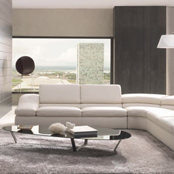 Super Star Moving - We are expert at protecting leather sofas. - Movers Near Me - Santa Monica, California Super Star Moving - We are expert at protecting leather sofas. - Movers Near Me - Santa Monica, California