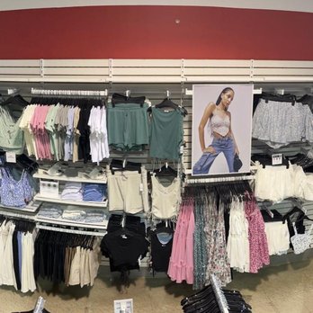 Ardene - Accessories Near Me - Edmonton, Alberta Ardene - Accessories Near Me - Edmonton, Alberta