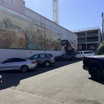 Bull's Eye Indoor Range - Empty parking spots - Gun/Rifle Ranges Near Me - Tacoma, Washington Bull's Eye Indoor Range - Empty parking spots - Gun/Rifle Ranges Near Me - Tacoma, Washington