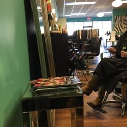 Ping Segars Salon - Plenty of hairstylists