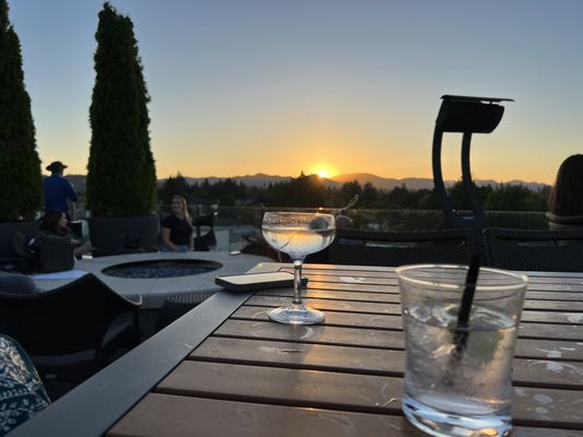 Sky & Vine Rooftop Bar by null