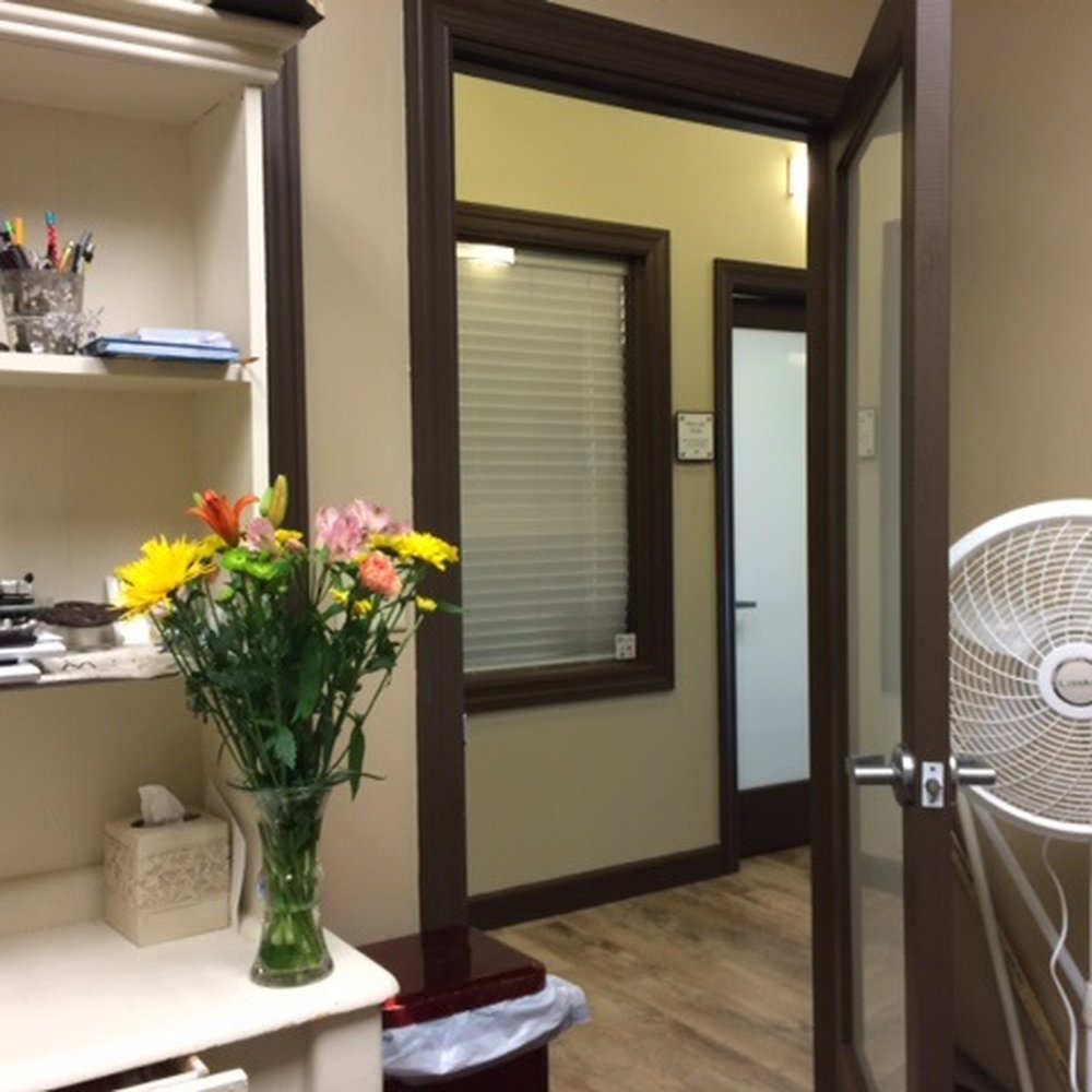 Salon Camdyn - Hair Stylists Near Me - Cary, North Carolina