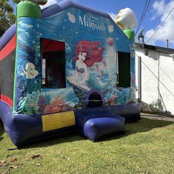 Orange County Jumpers - Little mermaid jumper - Bounce House Rentals Near Me - Huntington Beach, California Orange County Jumpers - Little mermaid jumper - Bounce House Rentals Near Me - Huntington Beach, California