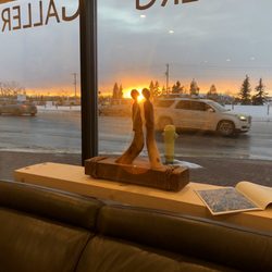 Grant Berg Gallery - Windows face west for a winter sundown