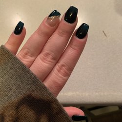 Skyline Nail & Spa