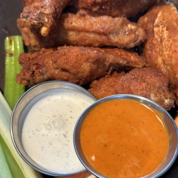 Eureka! - Bourbon Dry Rub Wings ... - American Near Me - Concord, California