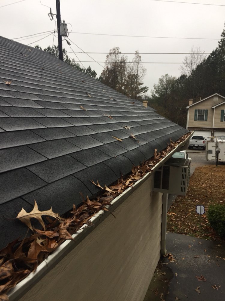 Slide of Leaf It to the Pros