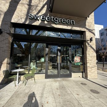 sweetgreen - Healthy Salads, Wraps, and Bowls - Front - Salad Near Me - Sacramento, California