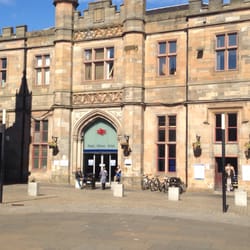Paisley Gilmour Street Railway Station - From the outside