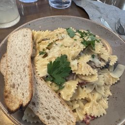 Chicken Farfalle Pasta