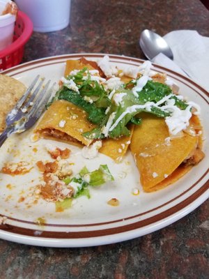 Los Vecos Taqueria by null