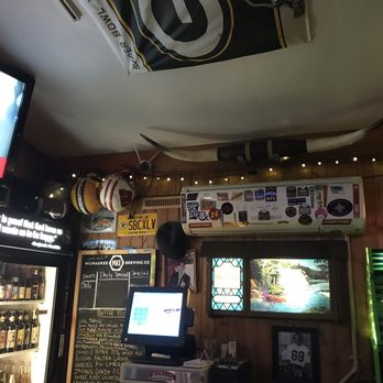 Bilda's Friess Lake Pub - Burgers Near Me - Hubertus, Wisconsin Bilda's Friess Lake Pub - Burgers Near Me - Hubertus, Wisconsin