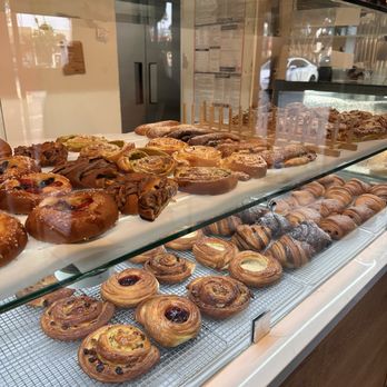 Little French Bakery - Bakeries Near Me - Redondo Beach, California