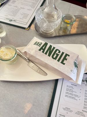 Bar Angie by null