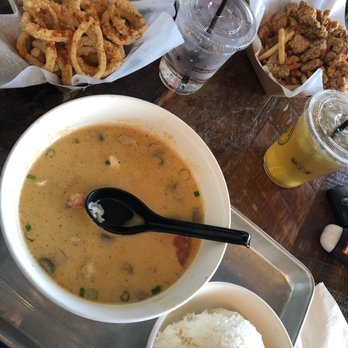 Hiccups Veo Cafe - Tom Kah Soup Lunch & Calamari for me - Asian Fusion Near Me - Carson, California Hiccups Veo Cafe - Tom Kah Soup Lunch & Calamari for me - Asian Fusion Near Me - Carson, California