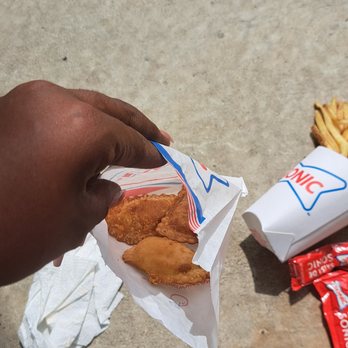 Sonic Drive-In - Fast Food Near Me - Eustis, Florida