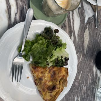 Panadería Rosetta - Quiche - Breakfast & Brunch Near Me - Ciudad de Mexico, DIF